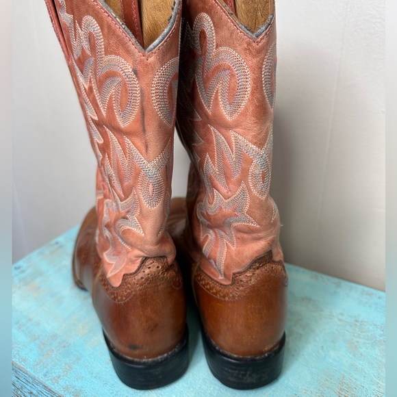 Brownish Pink Women’s Ariat Boots. Size 9 - Picture 5 of 7